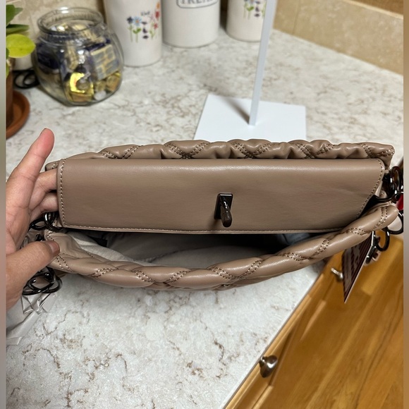 Gilda Paris Waffle Quilted Handbag/Shoulder Bag, NWT, Taupe Color - Picture 8 of 13